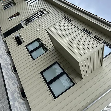 Center Apartment *
